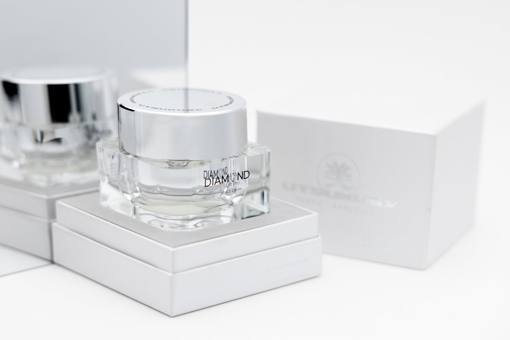 Micro spicules technology  - Cyprus Utsukusy - Vilna Beauty Cyprus